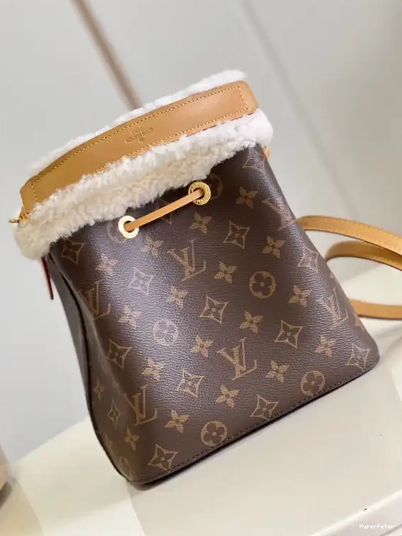 VUITTON BB LOUIS NÉONOÉ 0519